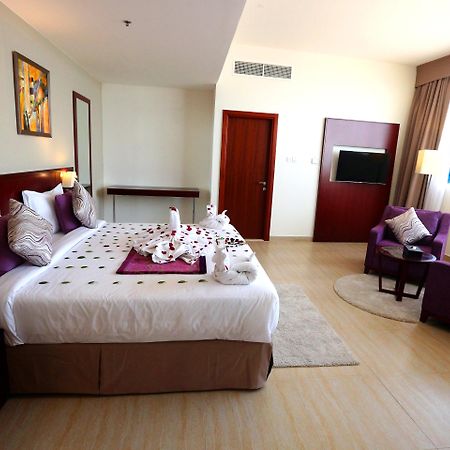 V Hotel Fujairah Exterior foto