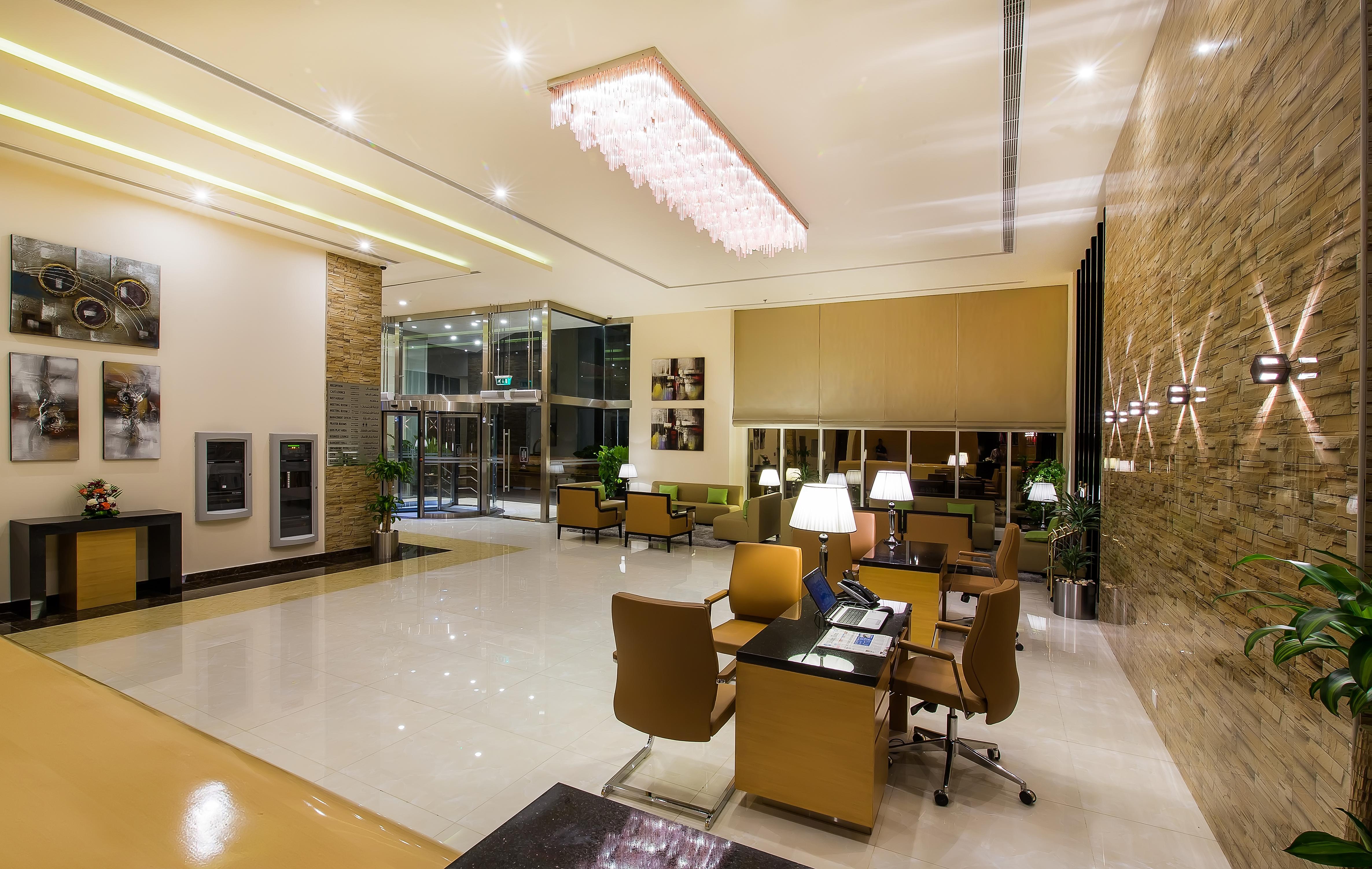 V Hotel Fujairah Exterior foto