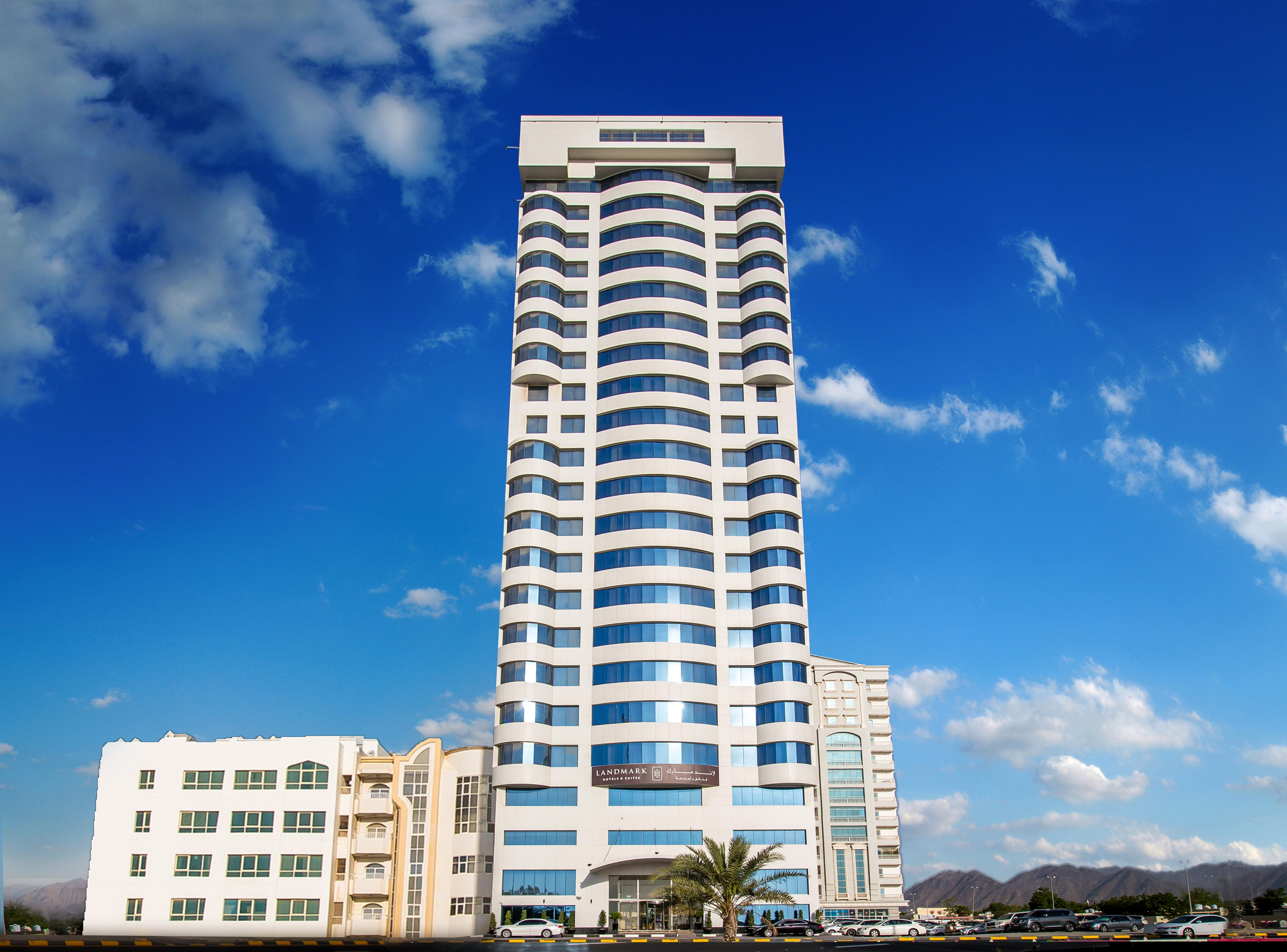 V Hotel Fujairah Exterior foto