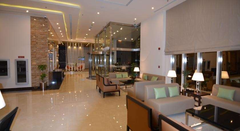 V Hotel Fujairah Interior foto