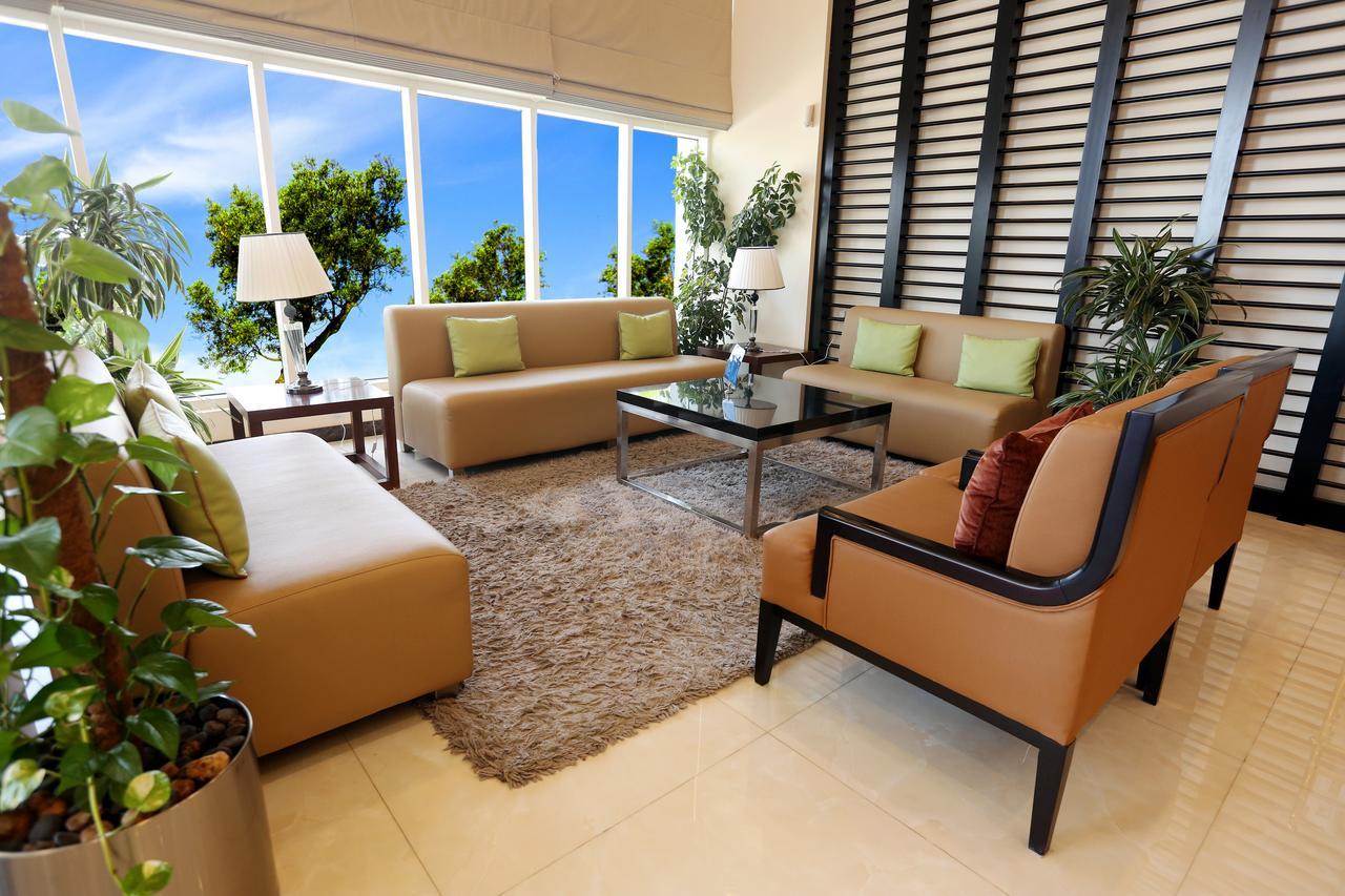 V Hotel Fujairah Exterior foto